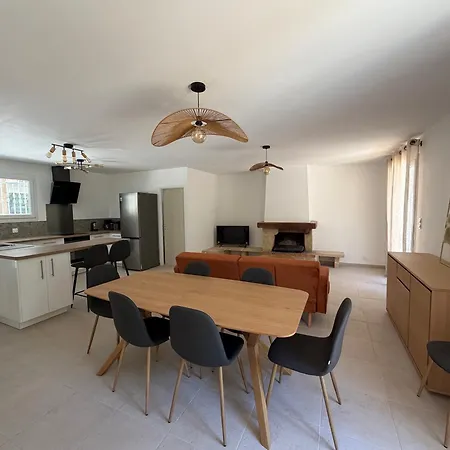 Villa Climatisee Piscine 8 Couchages *